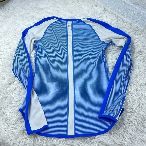🔥$SALE$🔥 Lululemon Runder Under Long Sleeve Mini Check Pique Beaming Blue - Picture 4 of 4
